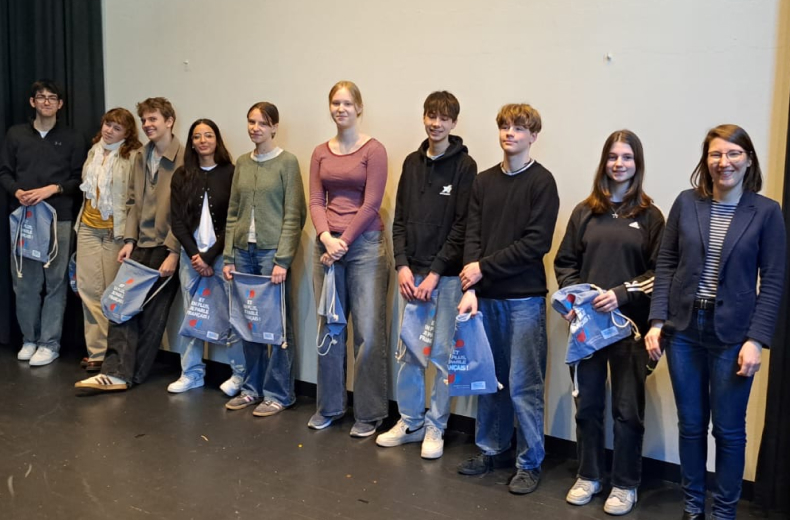 Preisverleihung des Internetteamwettbewerbs