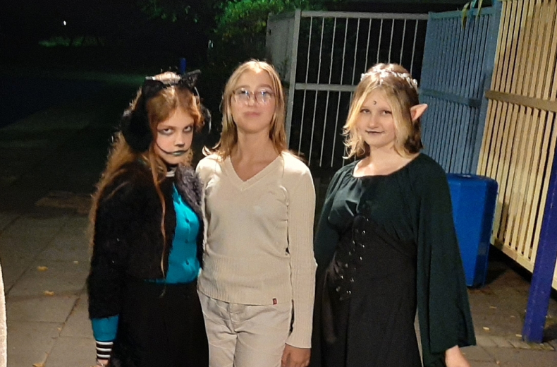 Verkleidete Kinder bei Halloween